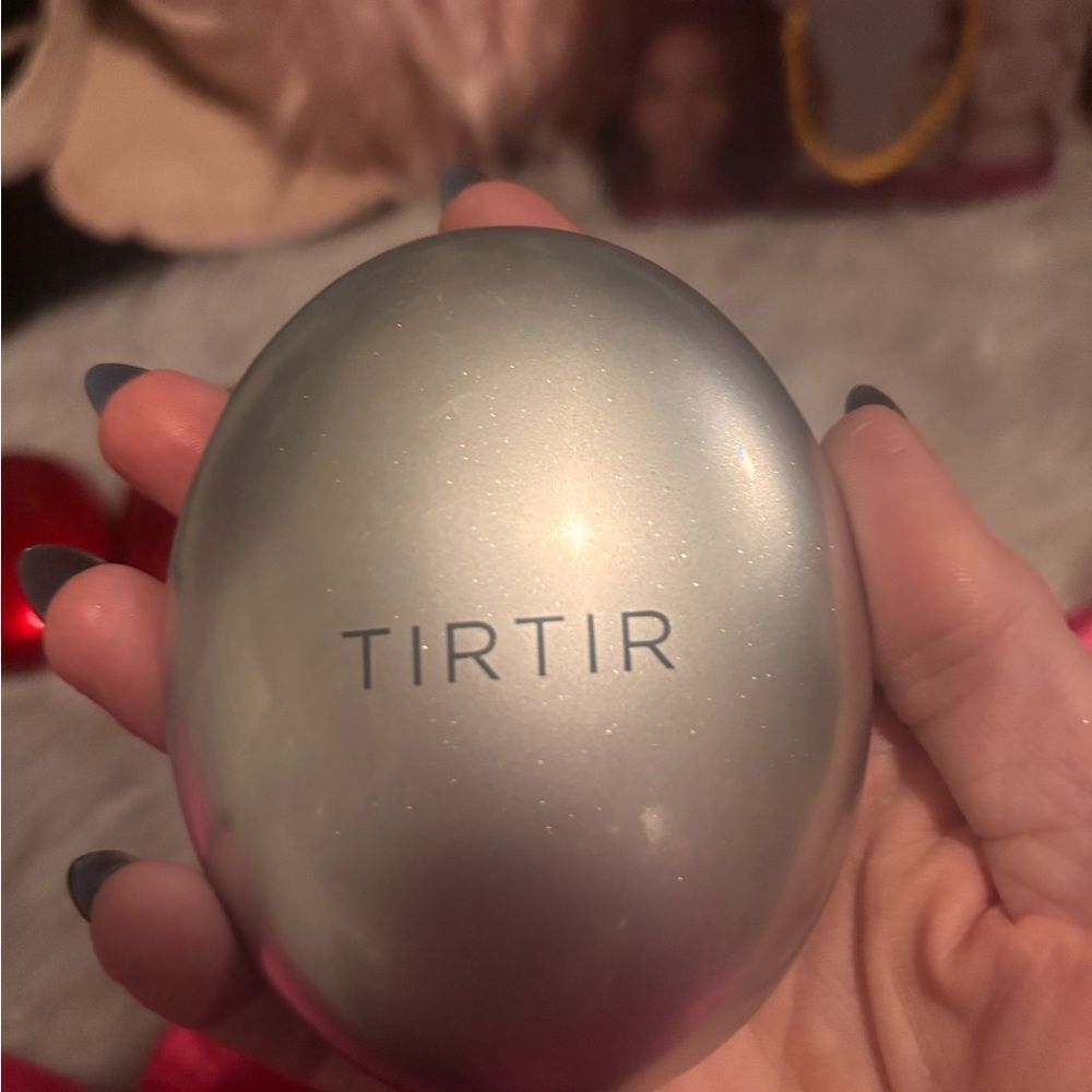 Silver Makeup Foundation